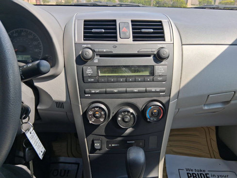 Used 2009 Toyota Corolla LE image 16