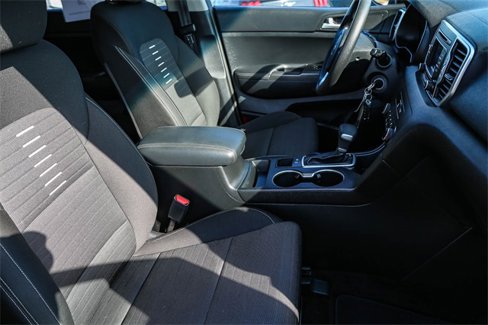 Used 2018 Kia Sportage LX image 15