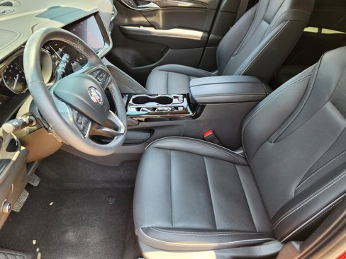 Used 2023 Buick Envision Essence image 18