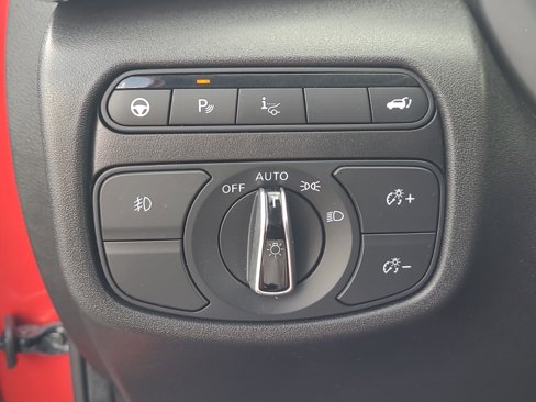 Used 2023 INFINITI QX50 Sensory image 25