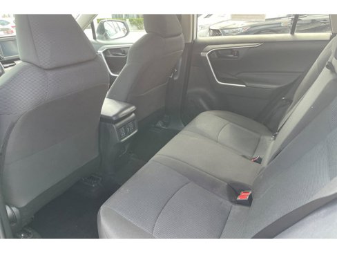 Used 2022 Toyota RAV4 LE image 13