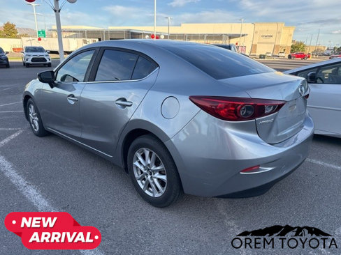 Used 2016 MAZDA MAZDA3 i Sport w/ Preferred Equipment Package image 4