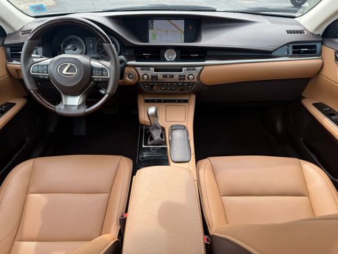 Used 2017 Lexus ES 350 image 14