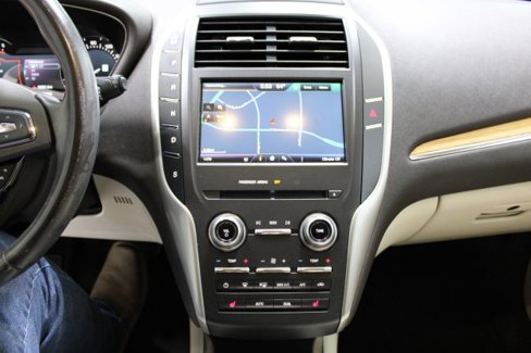 Used 2015 Lincoln MKC AWD w/ Equipment Group 101A Select image 24
