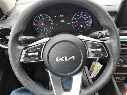 Used 2024 Kia Forte LXS image 21