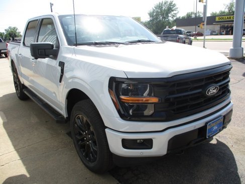 New 2025 Ford F150 XLT image 4
