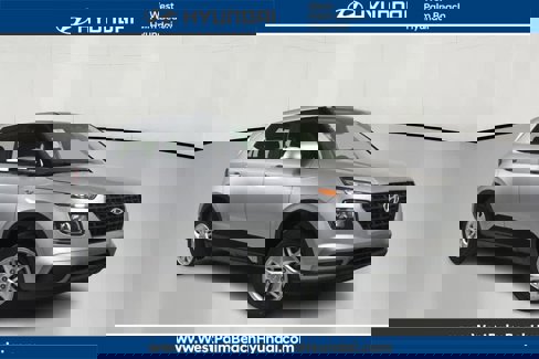 New 2025 Hyundai Venue SE image 1