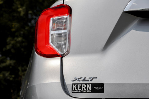 Used 2023 Ford Explorer XLT image 9