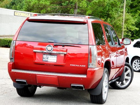 Used 2013 Cadillac Escalade Premium image 10