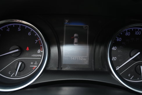 Used 2018 Toyota Camry SE image 14