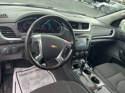 Used 2015 Chevrolet Traverse LT image 10