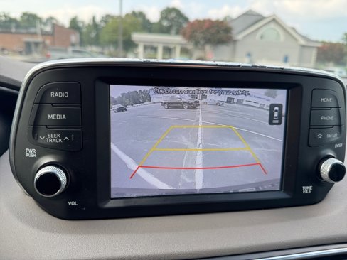 Used 2019 Hyundai Santa Fe Limited image 22