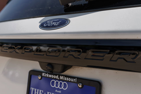 Used 2020 Ford Explorer ST w/ Premium Technology Package image 29