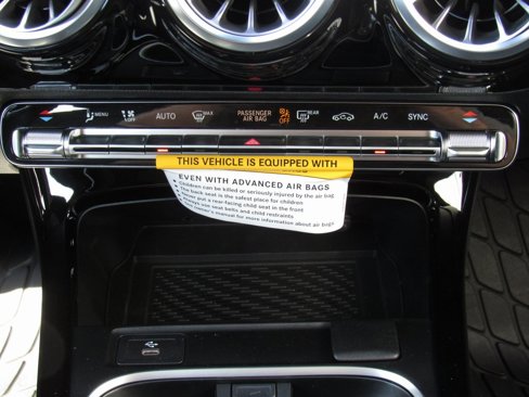 Certified 2025 Mercedes-Benz CLA 250 4MATIC image 31