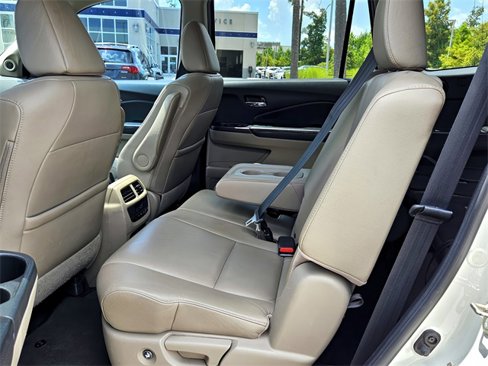 Used 2016 Honda Pilot EX-L image 4