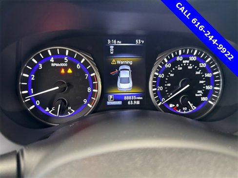 Used 2019 INFINITI Q60 3.0t Luxe w/ Essential Package image 4