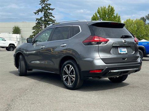 Used 2019 Nissan Rogue SV w/ Premium Package image 7