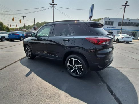 Used 2022 Chevrolet TrailBlazer RS w/ Sun and Liftgate Package image 13