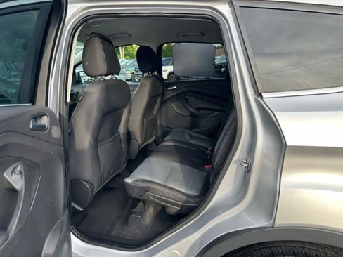Used 2014 Ford Escape SE w/ Equipment Group 201A image 12