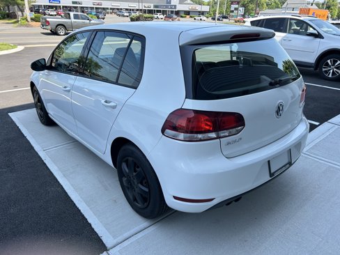 Used 2010 Volkswagen Golf 4-Door image 22