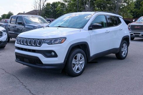 Used 2022 Jeep Compass Latitude image 6