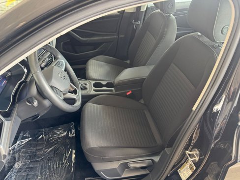 Used 2024 Volkswagen Jetta S image 34