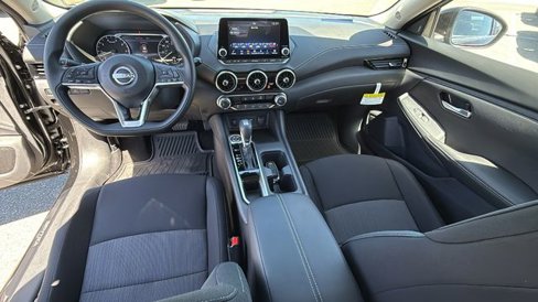 New 2025 Nissan Sentra SV w/ Trunk Package image 26