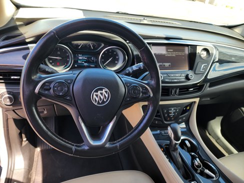 Used 2017 Buick Envision Essence image 2
