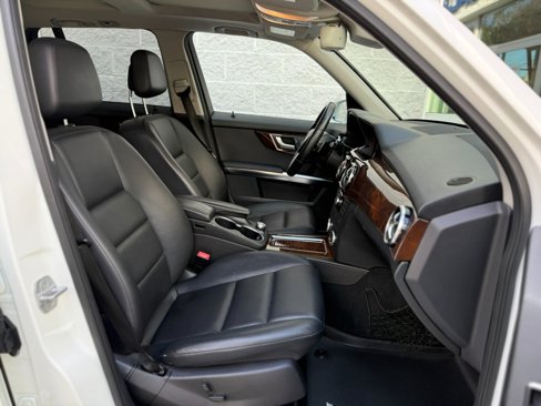 Used 2013 Mercedes-Benz GLK 350 4MATIC image 42