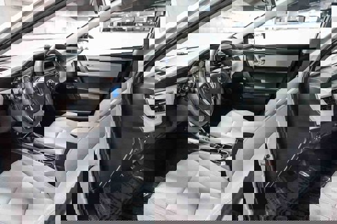 Used 2016 Toyota Corolla LE image 19