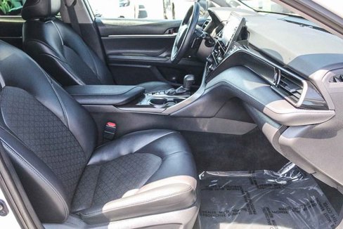 Used 2023 Toyota Camry XSE w/ Navigation Package image 21
