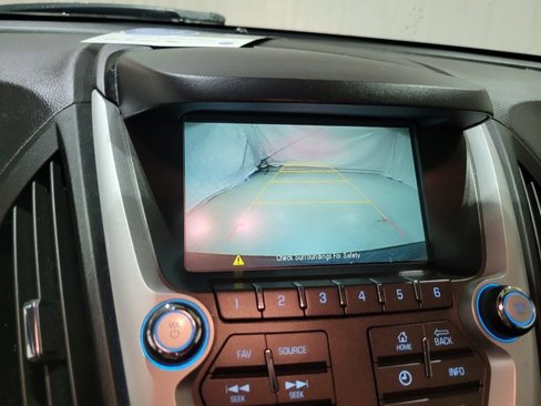 Used 2017 Chevrolet Equinox LT w/ Convenience Package image 7