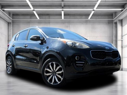 Used 2017 Kia Sportage EX w/ EX Technology Package image 1