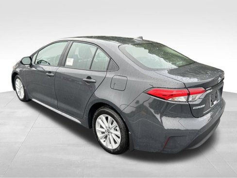 New 2025 Toyota Corolla LE image 3