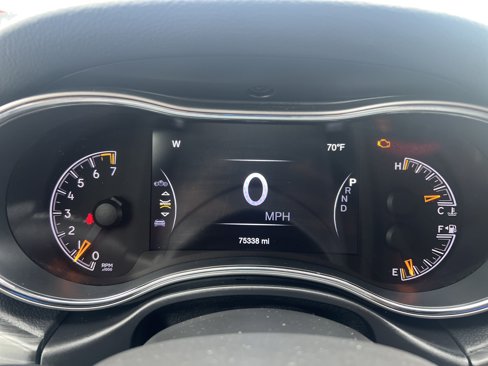 Used 2019 Jeep Grand Cherokee Limited image 23