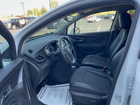Used 2022 Buick Encore Preferred w/ Safety Package image 16