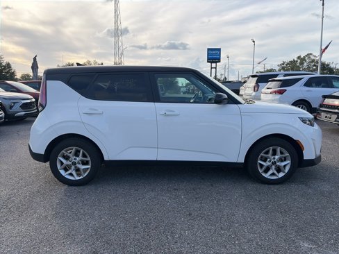 Used 2024 Kia Soul S image 4