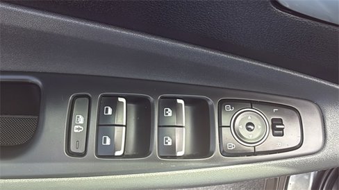 Used 2023 Hyundai Santa Fe SEL image 12