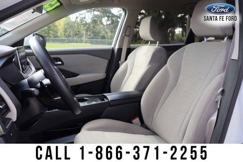 Used 2023 Nissan Rogue SV image 20