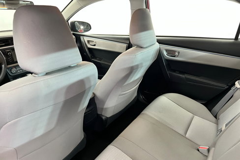 Used 2016 Toyota Corolla LE image 19