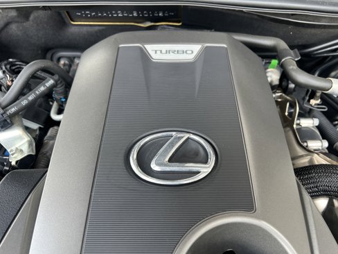 Used 2020 Lexus IS 300 image 12
