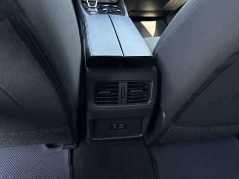 Used 2023 Nissan Rogue SV image 25