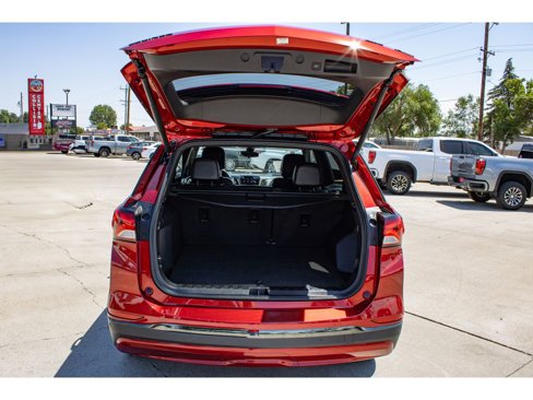 Certified 2023 Chevrolet Equinox RS w/ RS Leather Package image 9