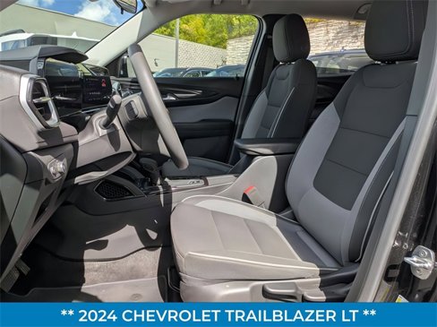 Used 2024 Chevrolet TrailBlazer LT image 13