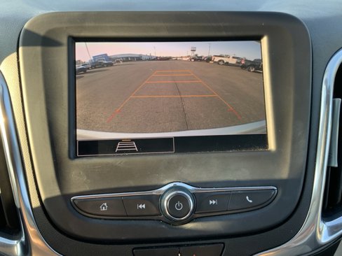 Used 2022 Chevrolet Equinox LS w/ LS Convenience Package image 43