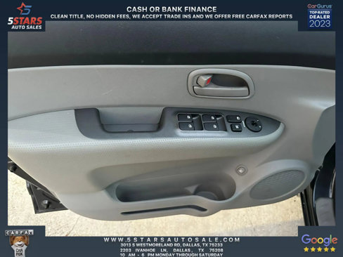 Used 2007 Kia Rondo LX image 16