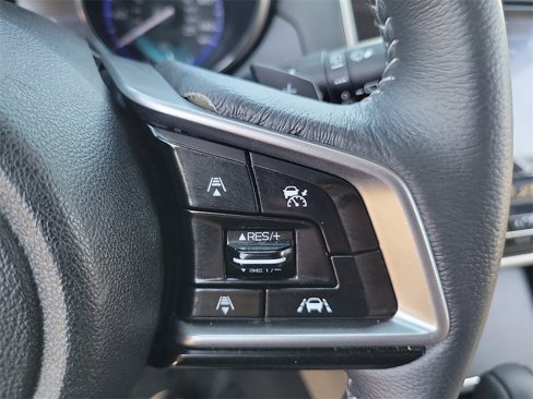 Used 2018 Subaru Outback 2.5i Limited image 7