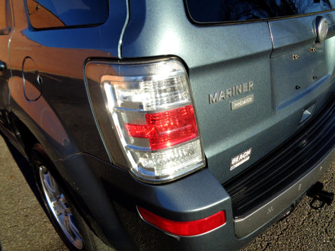 Used 2010 Mercury Mariner Premier image 12
