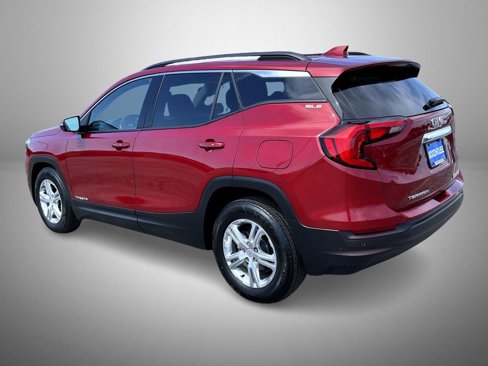 Used 2020 GMC Terrain SLE w/ Driver Convenience Package image 7