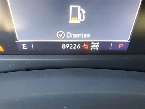 Used 2021 Cadillac XT4 Premium Luxury image 25
